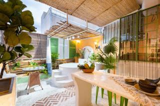 City Center - Rooftop Homestay - Outdoor Bathtub - 4