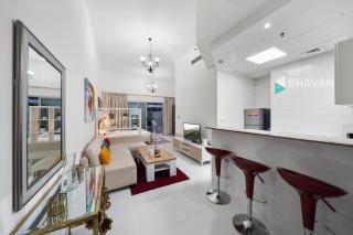 Contemporary Studio in Marina by Bhavan Vacation Homes - Dubai - 7