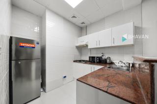 Contemporary Studio in Marina by Bhavan Vacation Homes - Dubai - 4