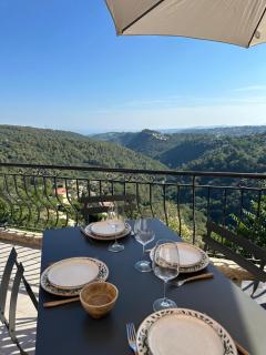 Joli appartement avec vue incroyable - Saint-Jeannet - 3