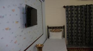 Baba Jee Guest House E-11 Islamabad - Islamabad - 4
