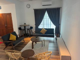 Jambul Villa 3-storey corner House 6Bed5Bathroom - Bayan Lepas - 6