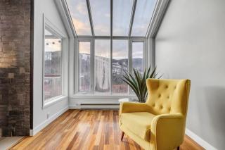 02 - Beautiful condo next to ski area - Stoneham - 3