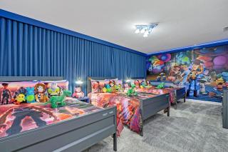 Last Minute Disney Getaway! Private Pool, Hot Tub & Games Room. Book Now! #31498 - Kissimmee - 0