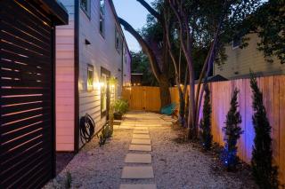 Stunning 3rd St Escape 6th Street - 4 min walk - Austin - 6