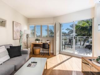 Salt Beachside Resort - Private Apartments by Holiday Management Company - Kingscliff - 1