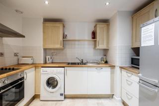 Liverpool City Centre Apartments - East Village - Liverpool - 8
