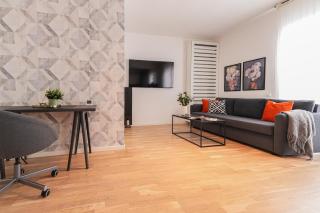 Maria - Modern Apartment with Parking and Workspace - 4