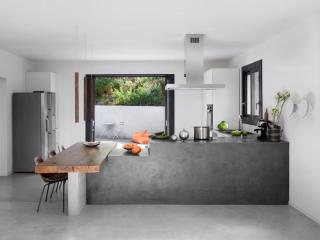 Arty Provence, vue, calme et piscine chauffée dans les Alpilles proche St-Rémy-de-Provence - 1