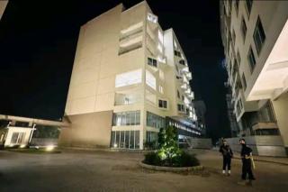 Studio Apartment in DHA - Lahore - Penta Square - Lahore - 8
