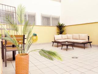 Feelathome Merced Apartments - Malaga - 4