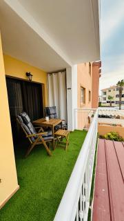 Apartamento Brisas del Sur - Oasis Tenerife Sur - Playa de San Juan - 0