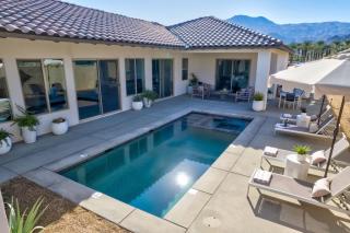 Golfers Dream Home Pool and Spa at PGA West Signature Putting Green Course - La Quinta - 4