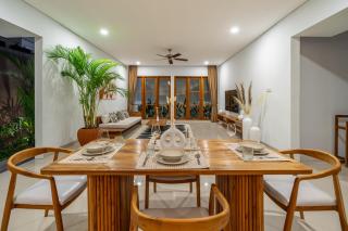 Limited Offer! Stunning New 2BR Villa with Large Pool - Canggu Escape! - Canggu - 0