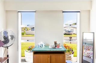 Whitby Pvt Room - Pauatahanui - 4