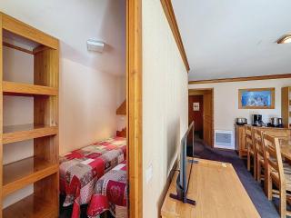 Appartement 3 pièces, 40m², balcon sud, skis aux pieds, 6 pers. Confort alpine inoubliable - FR-1-178-382 - Les Bruyères - 6