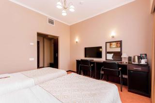 Best Western Plus Atakent Park Hotel - Almaty - 2