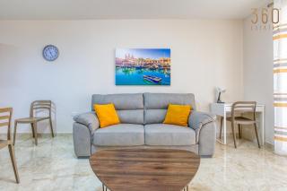 Lovely 3BR with private terrace in Sliema by 360 Estates - Sliema - 1