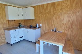 Quaint Cottage With Harbour Views - Cape Town - 5