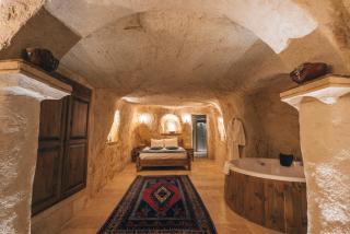 Lagania In Cave - 8