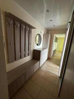 Bright & Spacious Family Apartment - 7