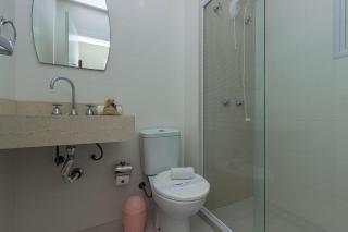 Porto Fino 203 – Lindo Apartamento no Centro de Bombinhas, a 260 Metros da Praia, com Ótimo Custo-Benefício. - 3