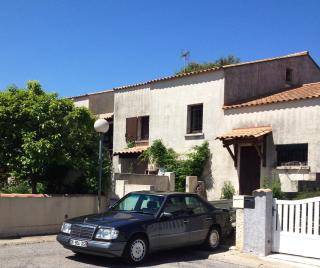 Chambre, terrasse et piscine de l'Impasse du Pressoir - Le Crès - 2