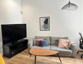 Moderno apartamento en pleno centro - Madrid - 2