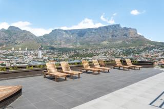 Luxe Penthouse l Private Pool l Mountain Views - Cidade Do Cabo - 1