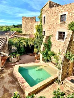 Els Racons del Fort Castle hosting up to 18 people - Capmany - 8