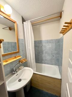 Charming T2 with Mont Blanc view and terrace - Demi-Quartier - 5