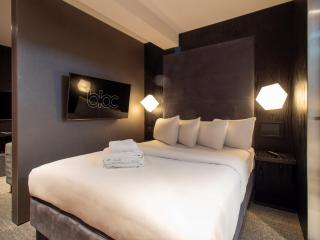 Apartment Bloc - Birmingham - 9