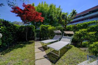 Dolce vita with Garden and Pools DesenzanoLoft Official Partner Homes & Villas by Marriott Bonvoy - 8