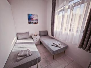 VICAR Beach House - Qrendi - 4