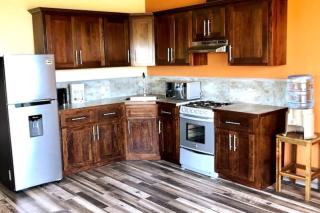 Palm Luxury King Suite, Pool, ocean views, beach short walk West Bay West End - 1