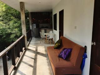Feel Home no1 2BR - Hinkong - 3