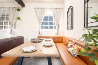 Wood Street - Stylish Prime Location Apartment by VICHY - Liverpool - 4