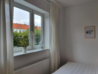 Mieszkanie blisko skwerku - 7