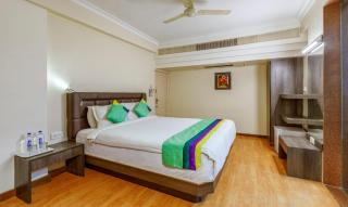 Hotel Crown - 3