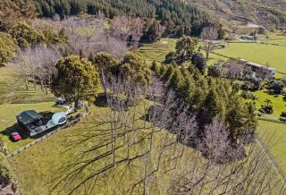 Black Label Retreats - Gisborne - 6
