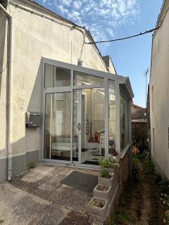 Bienvenue Chez Bob dans le centre-ville de Vivonne - Vivonne - 6