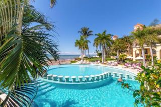 Luxury Beachfront Villa - Puerto Vallarta - 8