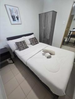 Marina Shoreline Condotel- Dumaguete - - 7