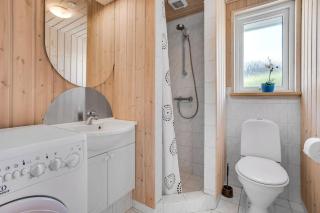 4 bedrooms and a beautiful view - 2