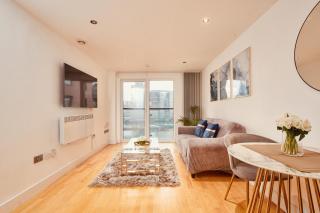 Riverside Leeds Dock Apt Free Secure Parking - Leeds - 0