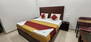 HOTeL DVR GRAND - Guntūr - 6