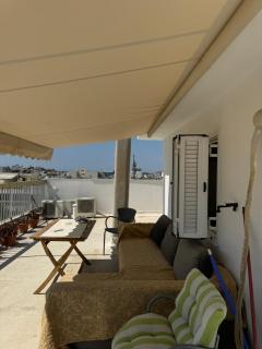 George - Atene - 3