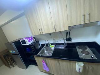 1 BR family suite condo near SM Mall of ASIA MOA and airport - Manila - 4