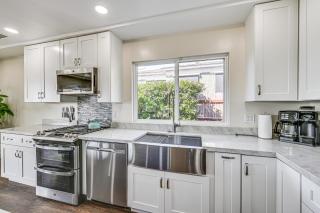 Sun-Soaked Home Less Than 9 Mi to Downtown San Diego - Lemon Grove - 1