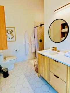 Oyster Creek Chalet 2 - 5